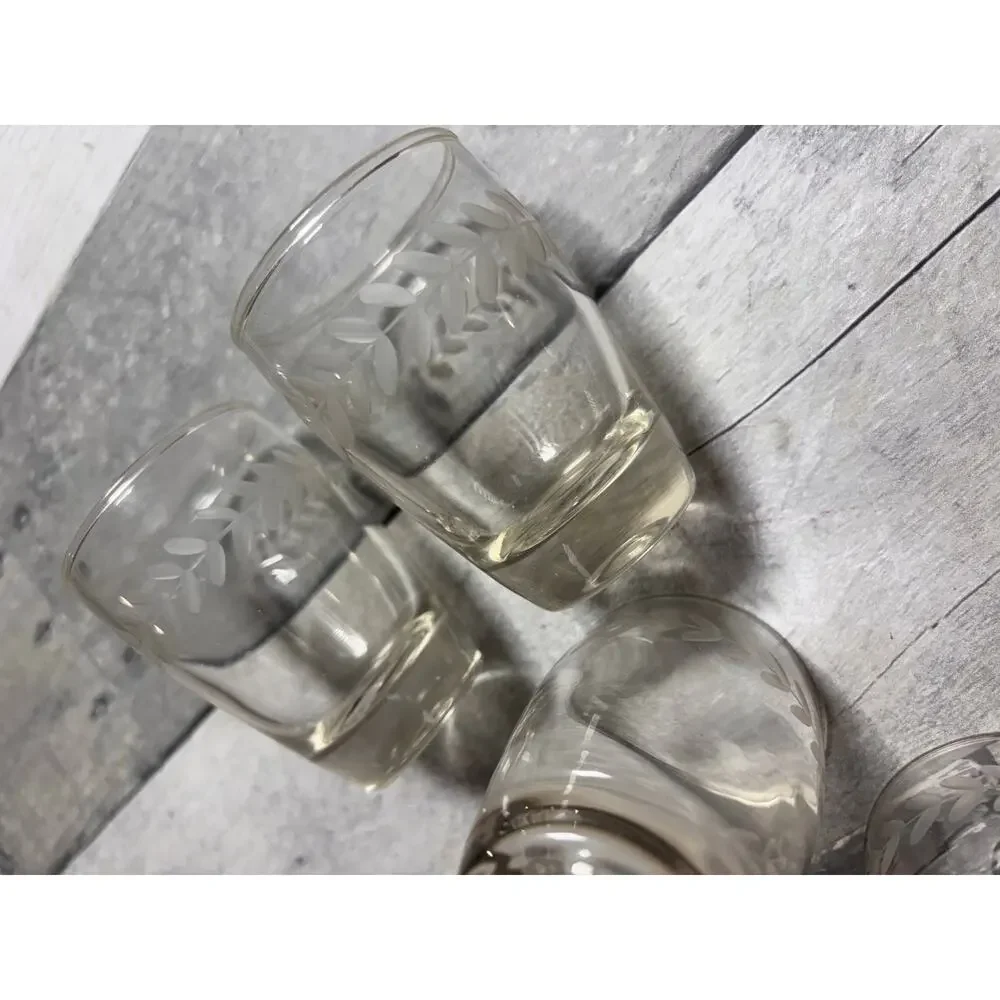 Set of 5 VINTAGE 1960s ANCHOR HOCKING Shot Glasses Etched Laurel Leaf Pattern!